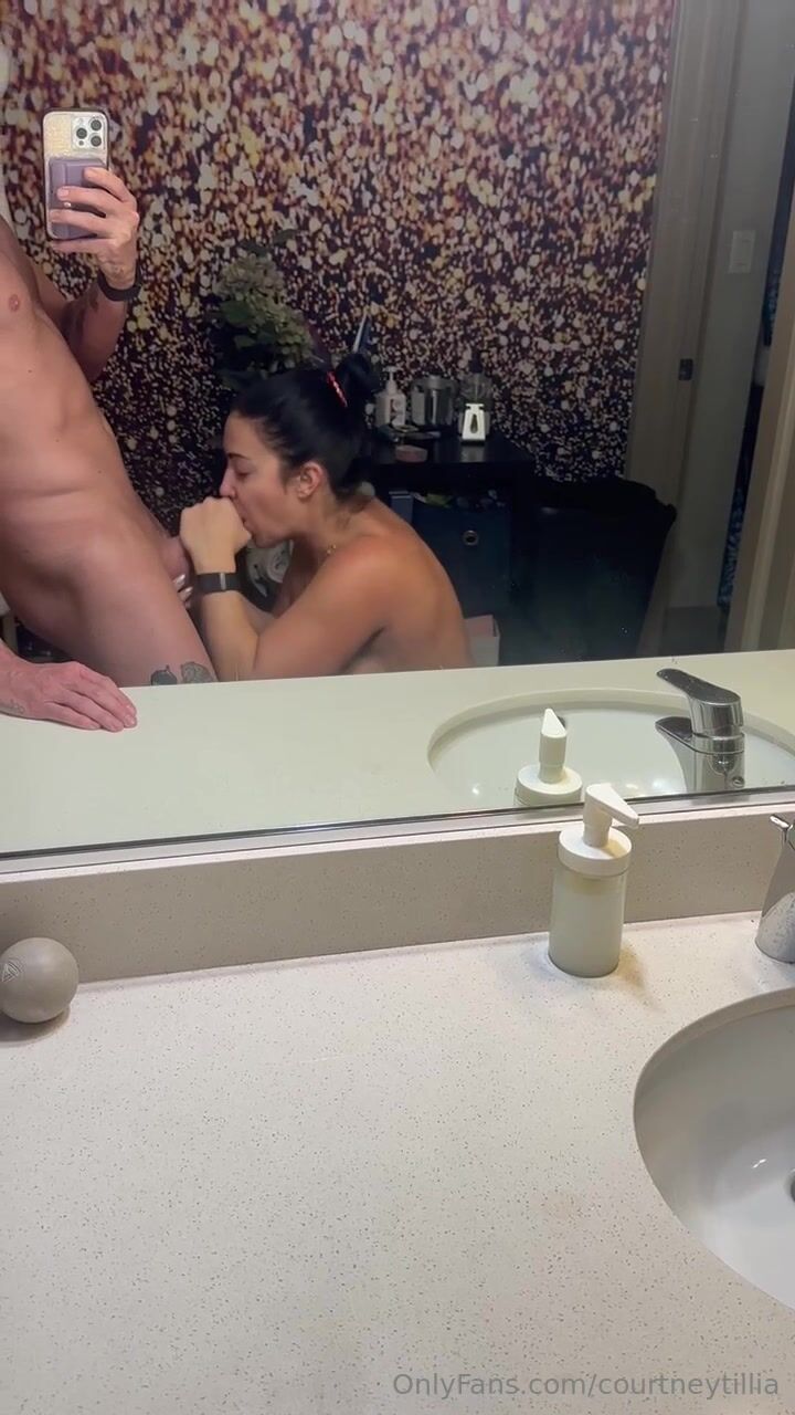 C.T OF - Blowjob In The Mirror