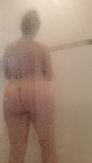 Bikinibee shower