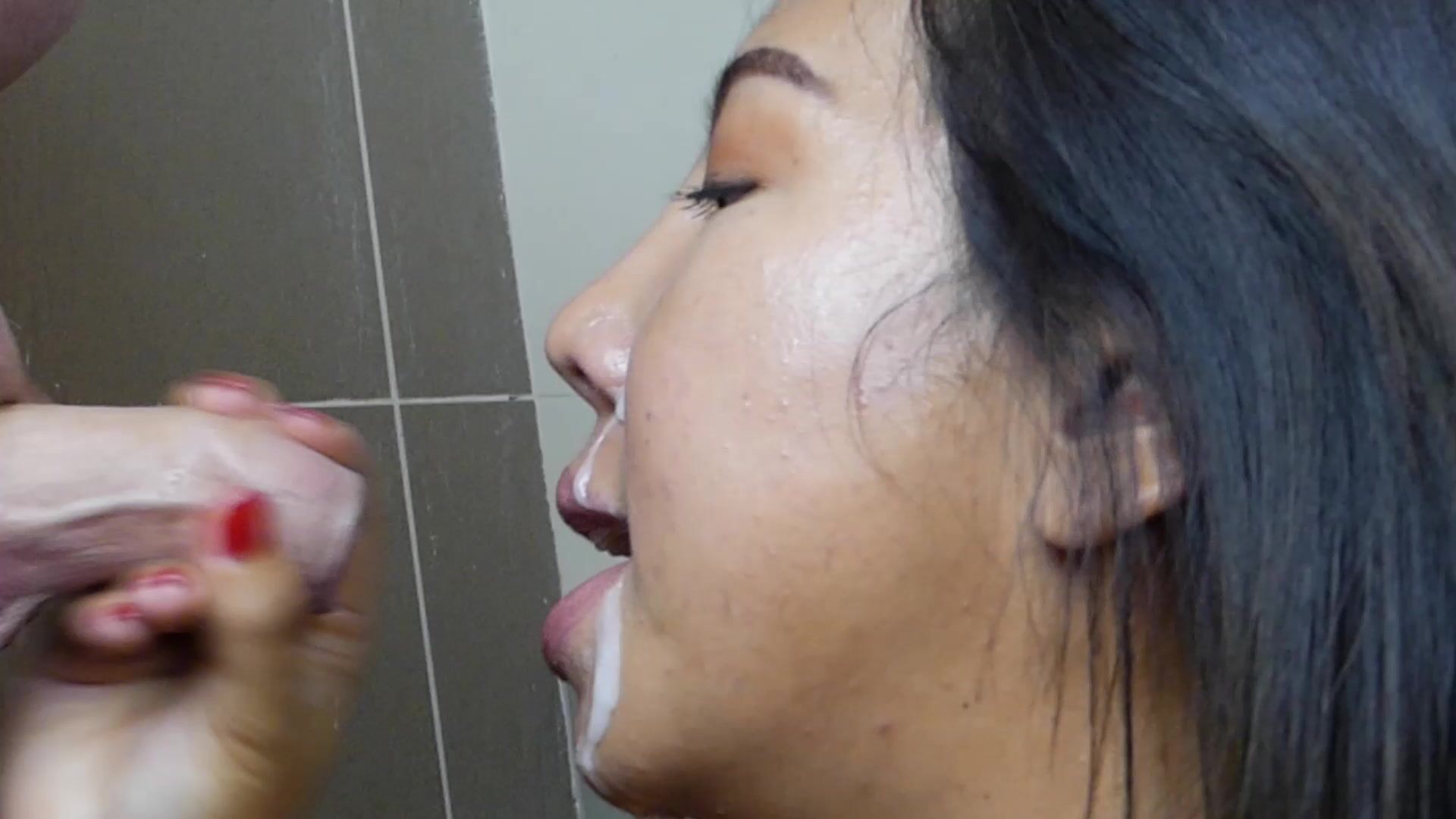 SexyThai cum on my face and piss in my mouth