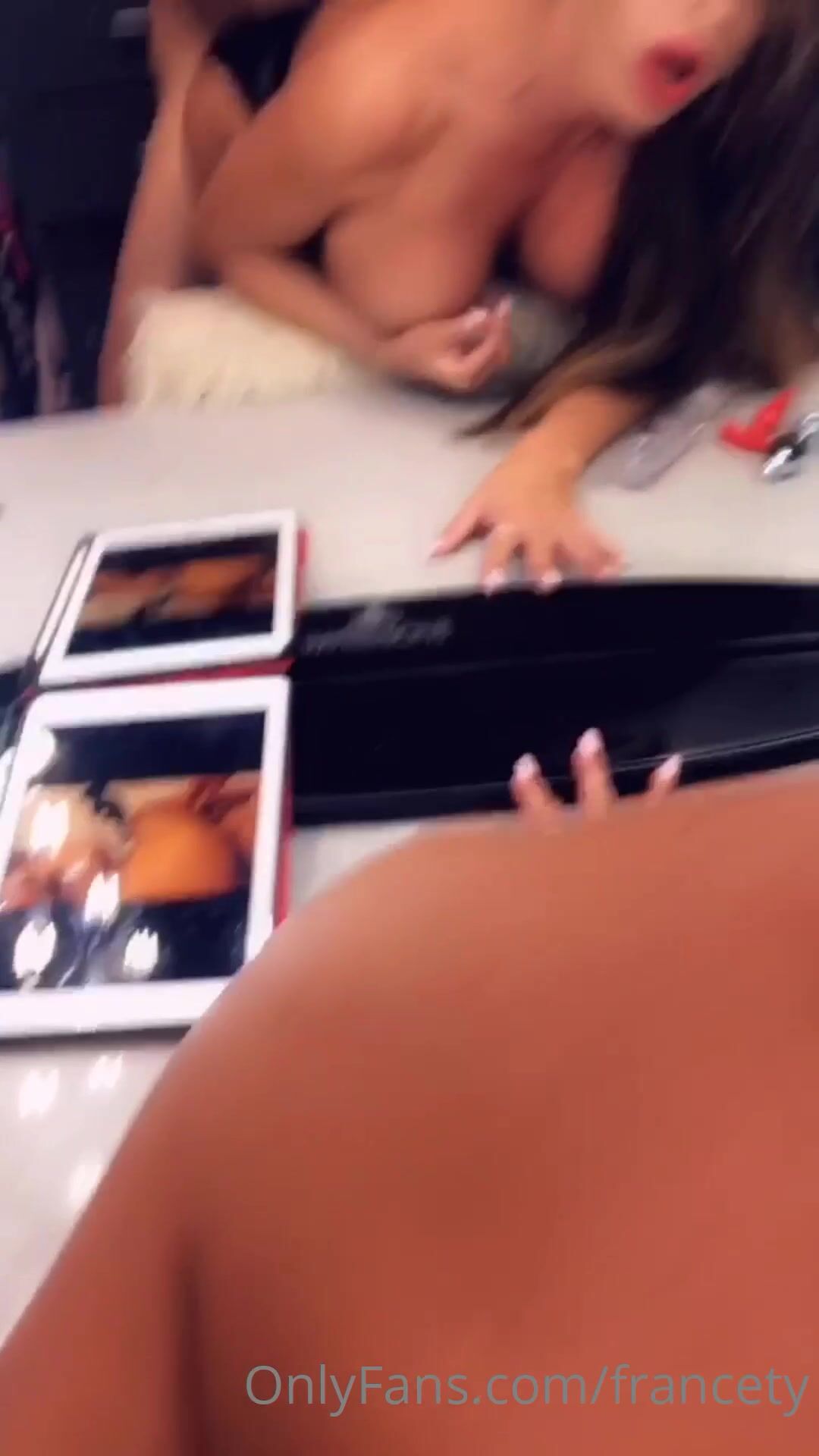 Francety anal 11