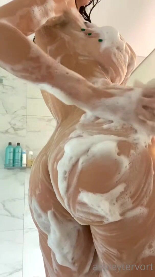 Ashley Tervort-Nude Shower Scrubbing