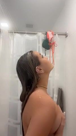 Breckie Hill shower video