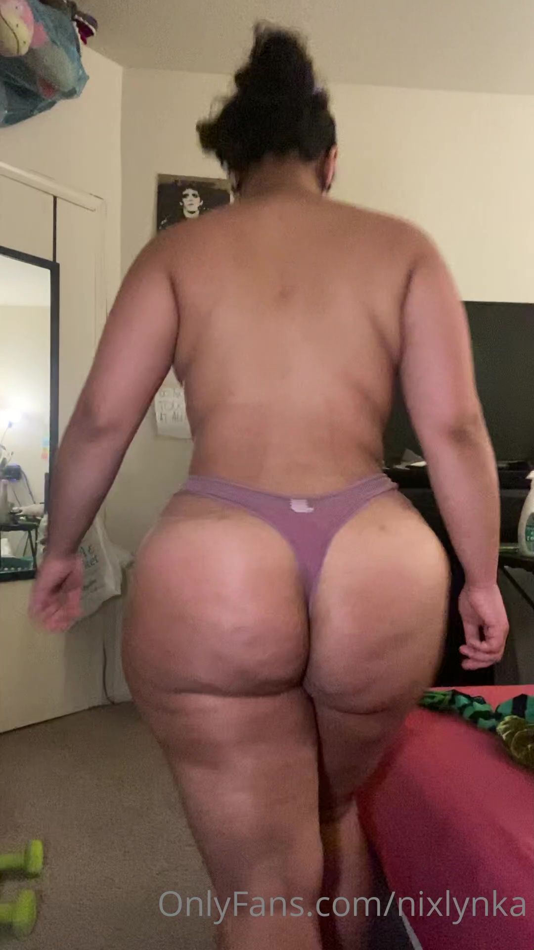 Nixlynka Only Fans Leak Thicc Ass 30-10-2020