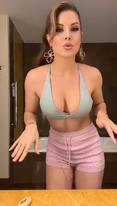 Amanda Cerny Babe New Sexy Dance FOR THE Fans